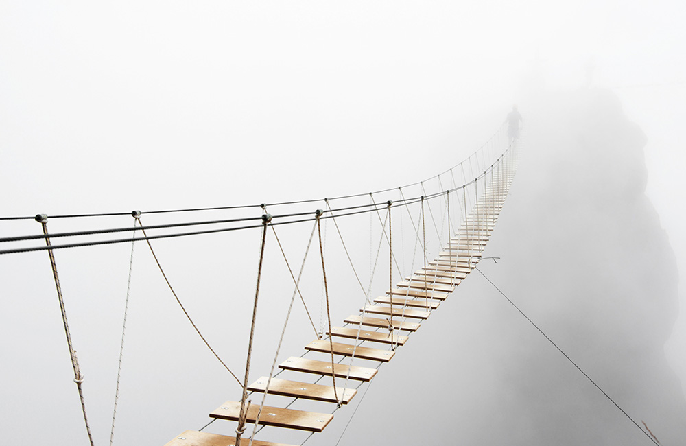 Brücke im Nebel_Ethiktag - _ Svetlana Lukienko - stock.adobe.com Brücke im Nebel_Ethiktag - _ Svetlana Lukienko - stock.adobe.com